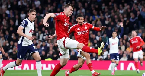 Tottenham vs Nottingham Forest Timeline: A Century of English Football Rivalry