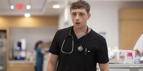 Gerran Howell: From Stage Debut to Screen Stardom – A Comprehensive Career Profile