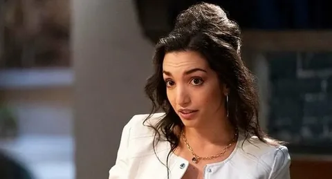 Julia Macchio: Forging Her Own Path in the Spotlight