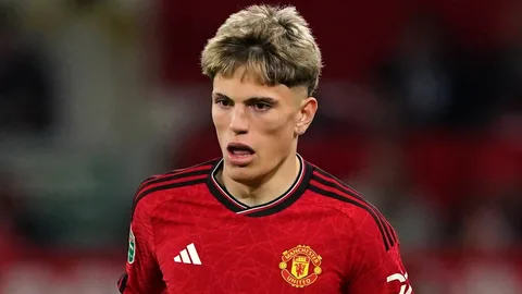 Garnacho Haircut: The Style Behind Manchester United’s Rising Star